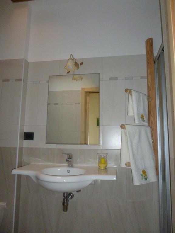 Agriturismo Fattoria Dalcastagne Torcegno Zimmer foto